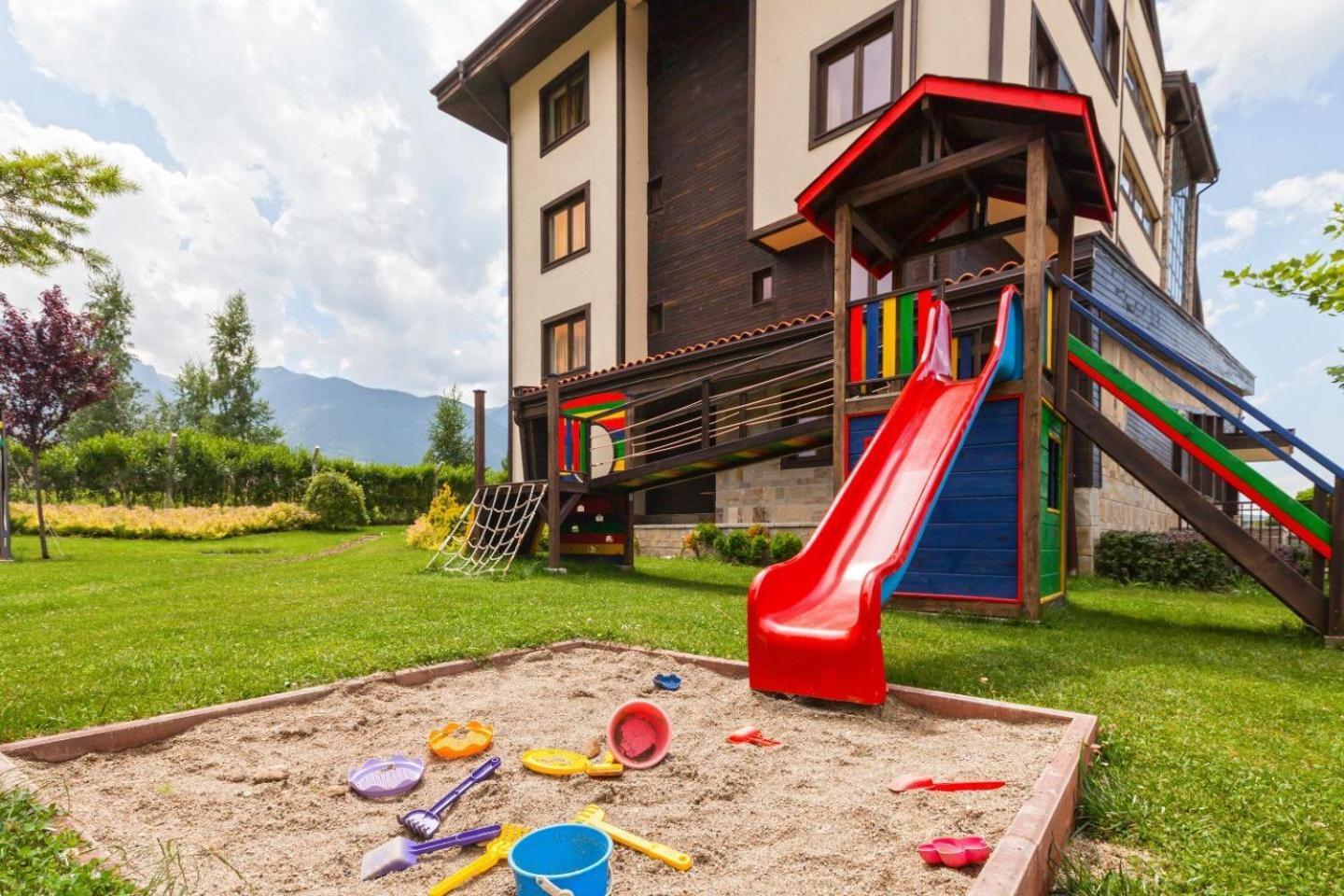 Pirin Bliss Apartment Ski, Spa And Relax At Terra Complex رازلوغ المظهر الخارجي الصورة